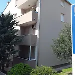 Ana 아파트