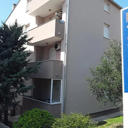 Ana Apartman